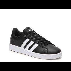 Adidas women’s cloudfoam advantage fashion sneaker